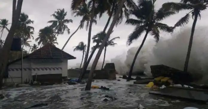 സംസ്ഥാനത്ത് വെള്ളപ്പൊക്ക മുന്നറിയിപ്പ്; വടക്കന്‍ ജില്ലകളില്‍ ശക്തമായ മഴ