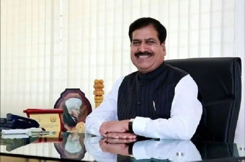 കേന്ദ്രമന്ത്രി സുരേഷ് അംഗദി കോവിഡ് ബാധിച്ചു മരിച്ചു