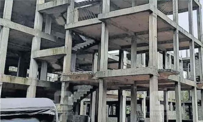 ലൈ​ഫ് മി​ഷ​ന്‍ പ​ദ്ധ​തി അ​ധോ​ലോ​ക ഇ​ട​പാ​ടാ​ണെ​ന്ന് ഹൈ​കോ​ട​തി​യില്‍ സി​.ബി.​ഐ.