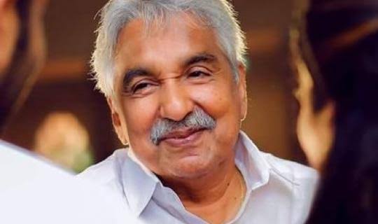 മുൻ മുഖ്യമന്ത്രി ഉമ്മന്‍ ചാണ്ടി ക്വാറന്റീനില്‍