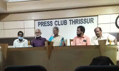 വാളയാറിലെ അമ്മ പിണറായിക്കെതിരെ ധര്‍മടത്ത്​ മത്സരിക്കും