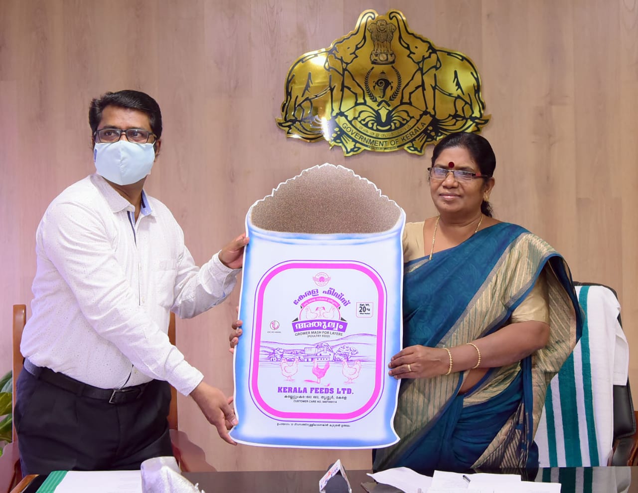 കേരള ഫീഡ്സിന്‍റെ ‘അതുല്യം ഗ്രോവര്‍ കോഴിത്തീറ്റ’ വിപണിയിലേക്ക്
