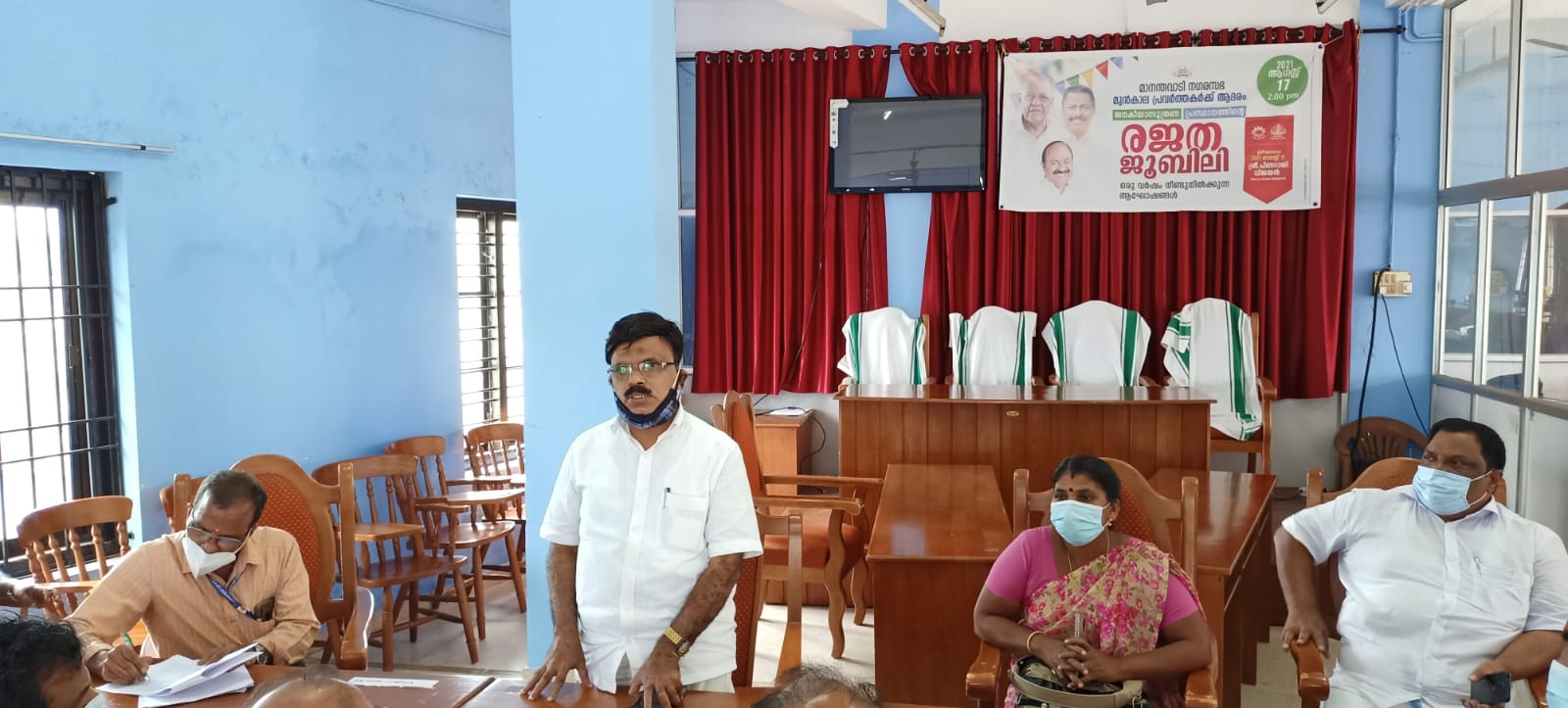 മാനന്തവാടി ടൗൺ നിയന്ത്രണങ്ങളിലേക്ക്