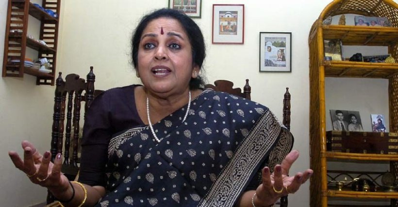 ഗായിക കല്യാണി മേനോന്‍ അന്തരിച്ചു