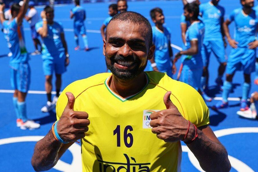 പി.ആർ ശ്രീജേഷിന് രണ്ട് കോടി രൂപ പാരിതോഷികം