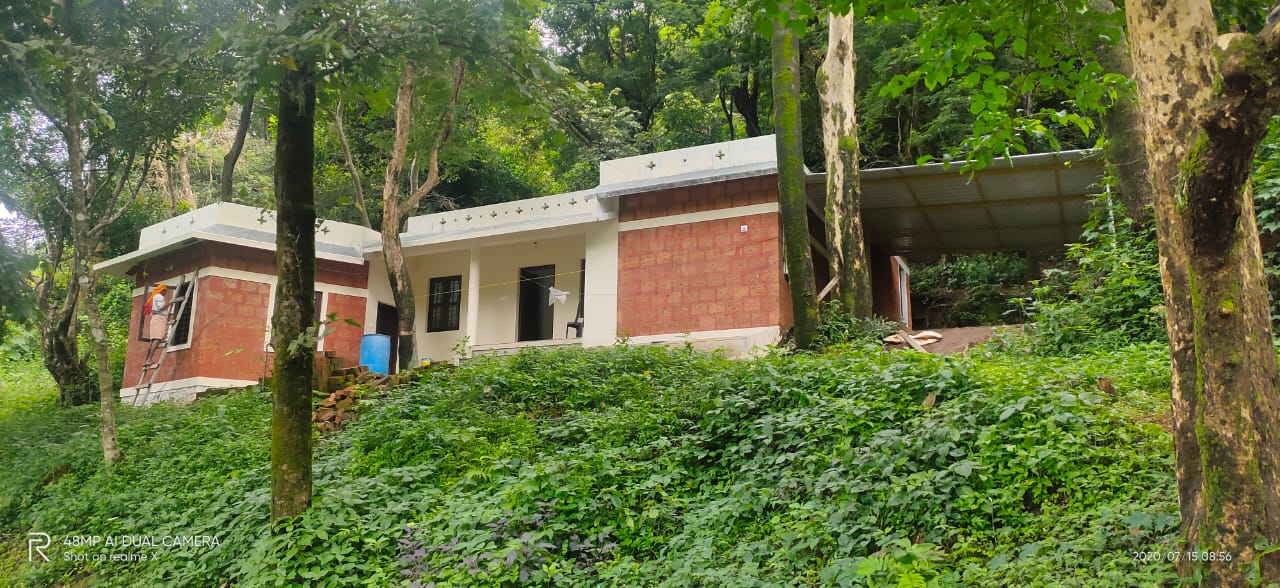 കടുവകളെ നിരീക്ഷിക്കാൻ സ്ഥാപിച്ച ക്യാമറകൾ മോഷണം പോയി