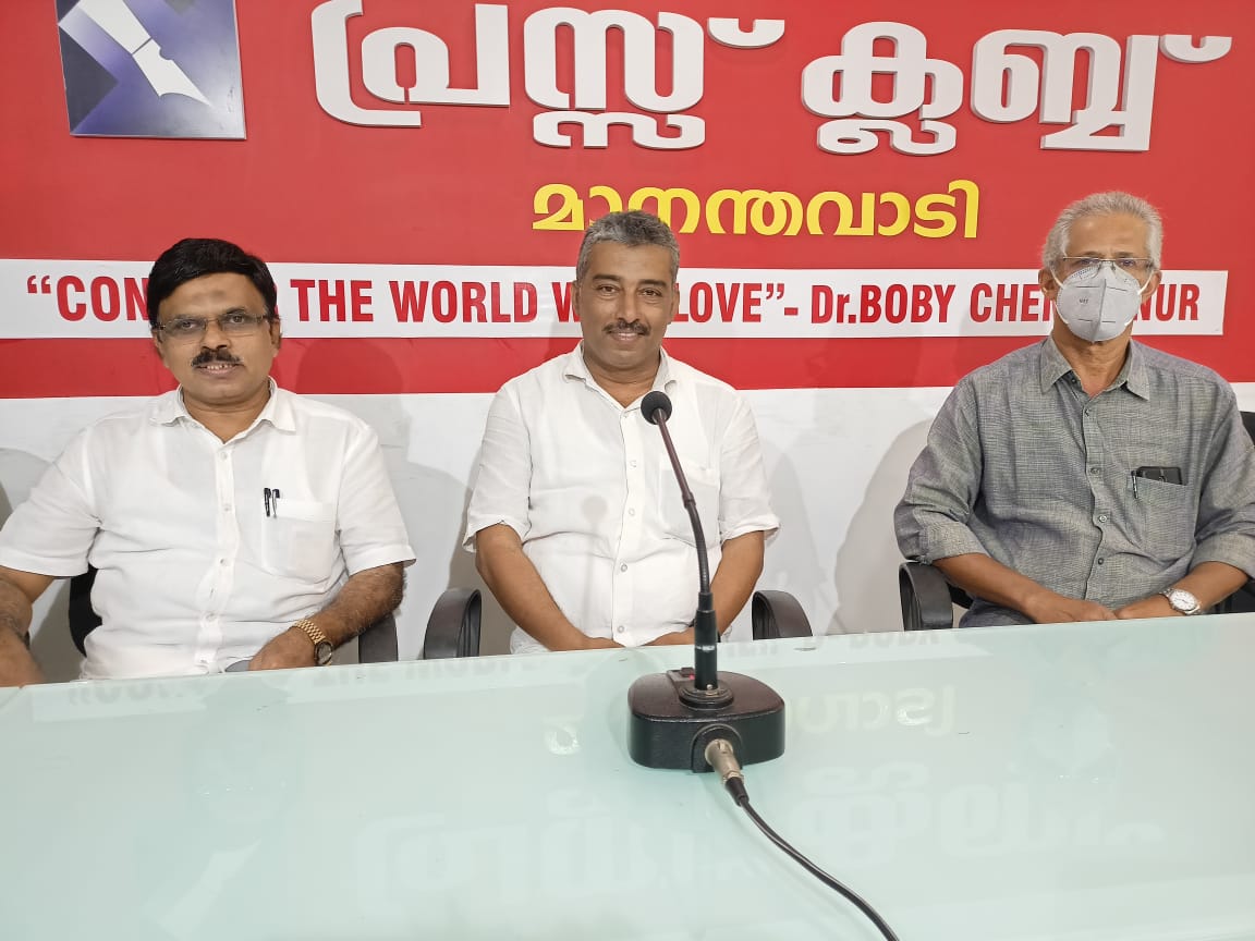 തണൽ ഫാർമസി ഇനി മാനന്തവാടിയിലും;ഉദ്ഘാടനം 17 ന്