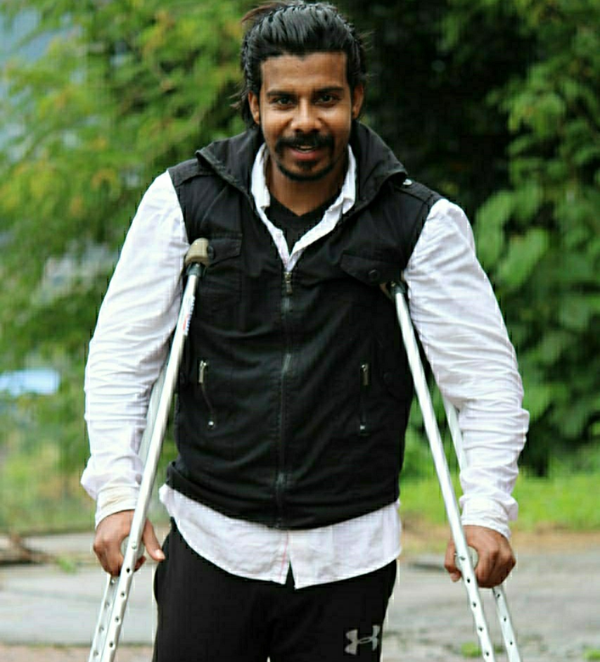 ചാരത്തില്‍ നിന്ന് പറന്നുയർന്ന് സ്വരൂപ്‌ ജനാര്‍ദ്ദനന്‍