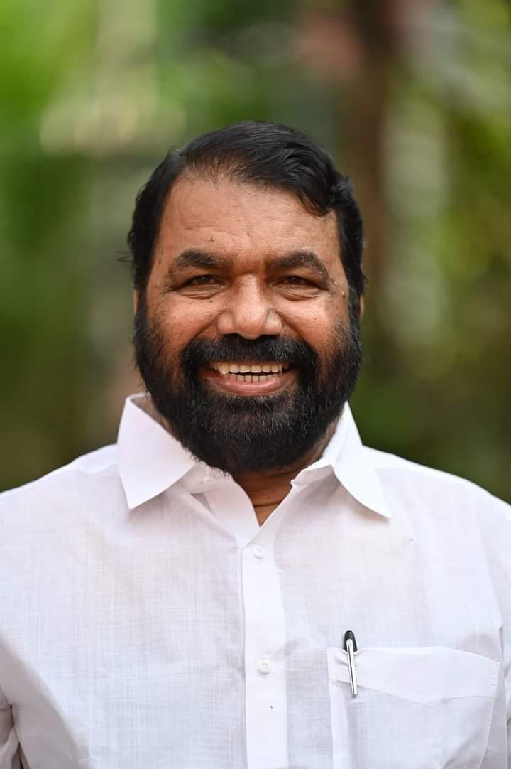 ക്ലാസുകൾ ഷിഫ്റ്റ്‌ അടിസ്ഥാനത്തിൽ, ഒരുക്കങ്ങൾ തുടങ്ങിയെന്ന് വിദ്യാഭ്യാസമന്ത്രി.