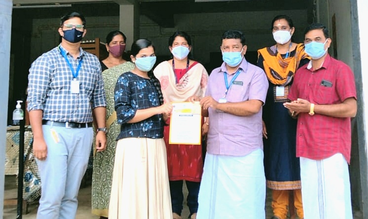 വിദ്യാര്‍ത്ഥികള്‍ക്ക് ഹോമിയോ ഇമ്മ്യൂണിറ്റി ബൂസ്റ്റര്‍ മരുന്ന് നല്‍കി