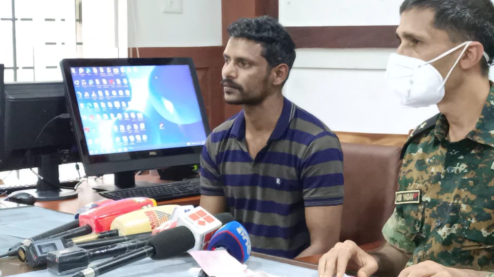 വയനാട്ടില്‍  മാവോയിസ്റ്റ് കീഴടങ്ങി