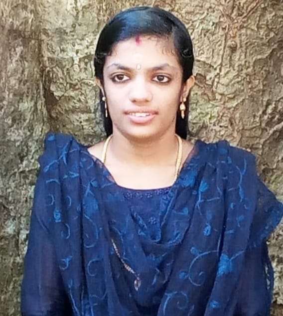 ഇരട്ടക്കുട്ടികൾക്ക് ജന്മം നൽകിയ യുവതി പ്രസവാനന്തരം മരിച്ചു