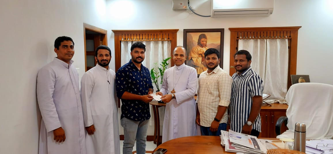 പ്രളയ -ദുരിത ബാധിത പ്രദേശങ്ങളിൽ കൈത്താങ്ങുമായി കെസിവൈഎം മാനന്തവാടി രൂപത