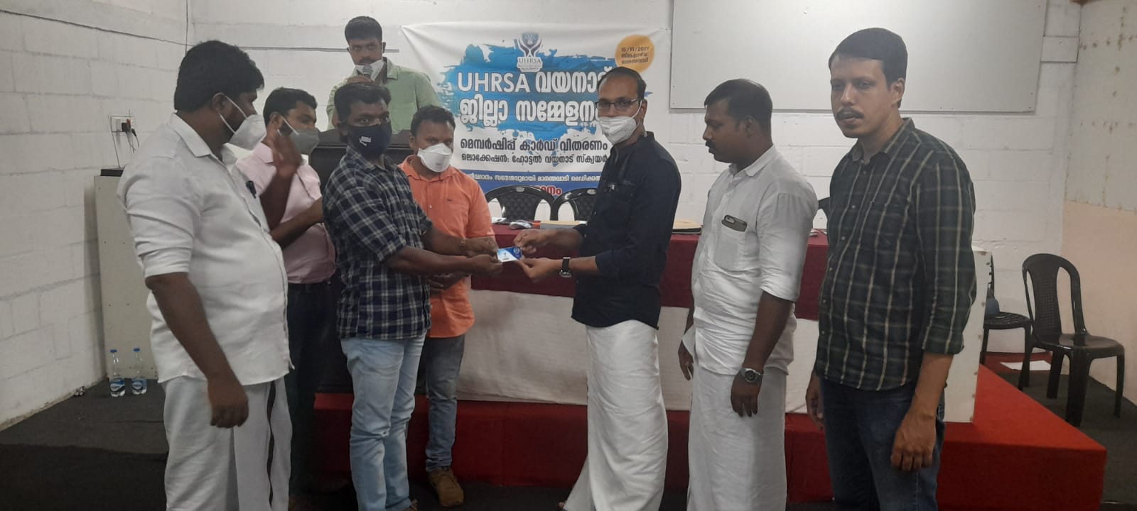 ഹോട്ടൽ തൊഴിലാളികളുടെ കണ്ണുനീരിന് പരിഹാരം ഉണ്ടാകണം; യുഎച്ച് ആർ എ  