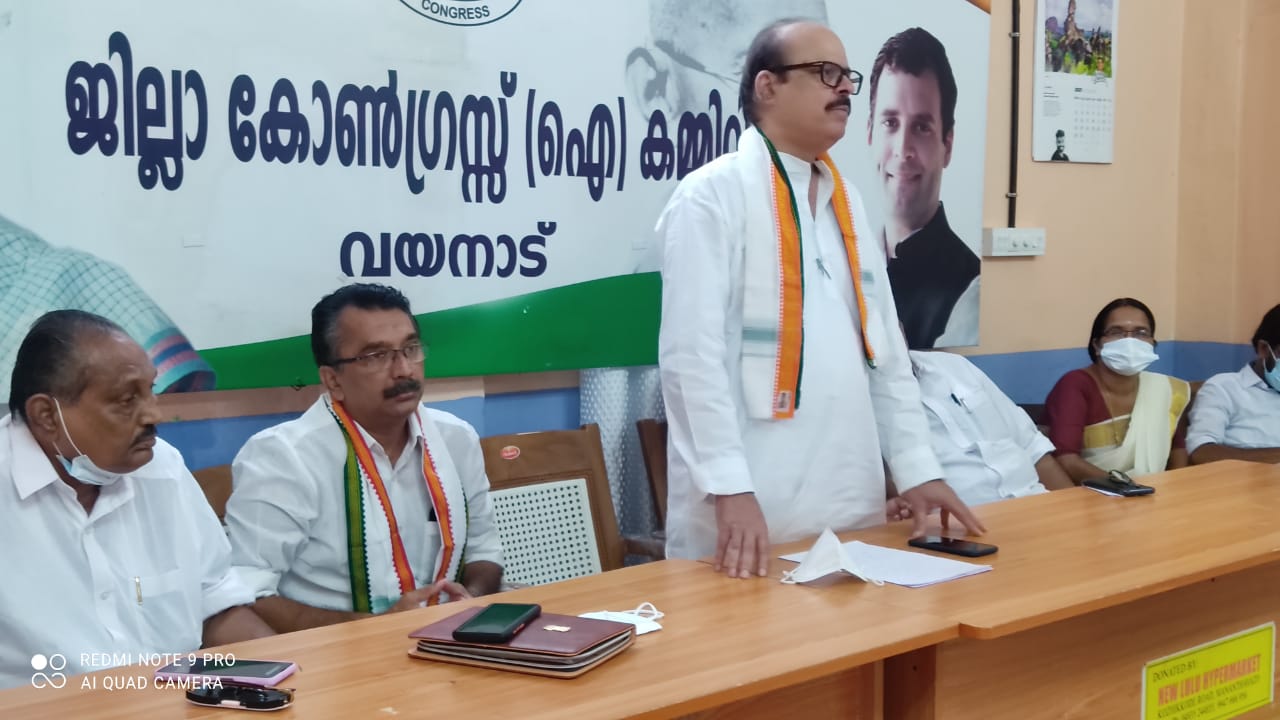 ജനങ്ങൾക്ക് വേണ്ടി കോൺഗ്രസ് കൂടുതൽ പ്രശ്നങ്ങൾ ഏറ്റെടുക്കുമെന്ന് താരിഖ് അൻവർ.