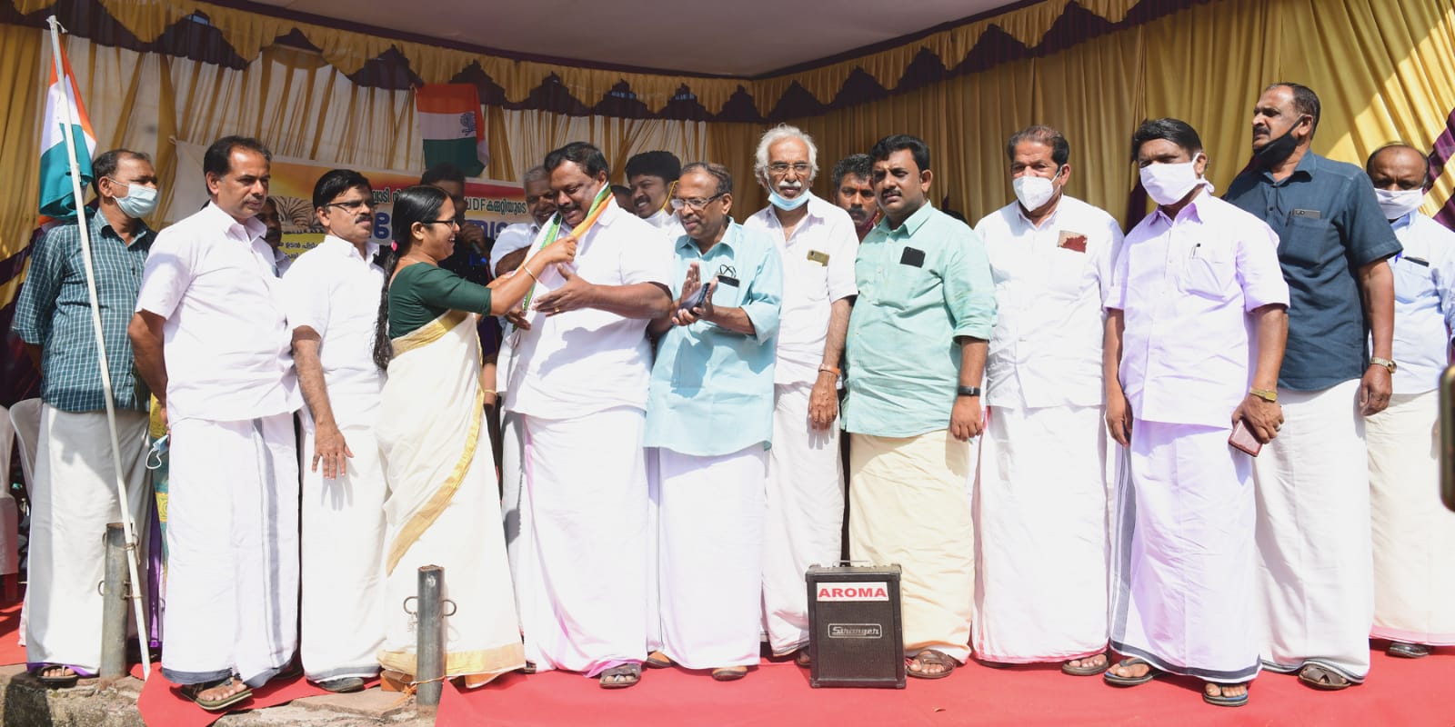 കടുവശല്യം:യു.ഡി.എഫ്. റിലേ സമരം രണ്ടാം ദിവസം;ജേക്കബ്ബ് സെബാസ്റ്റ്യൻ സത്യാഗ്രഹം തുടങ്ങി