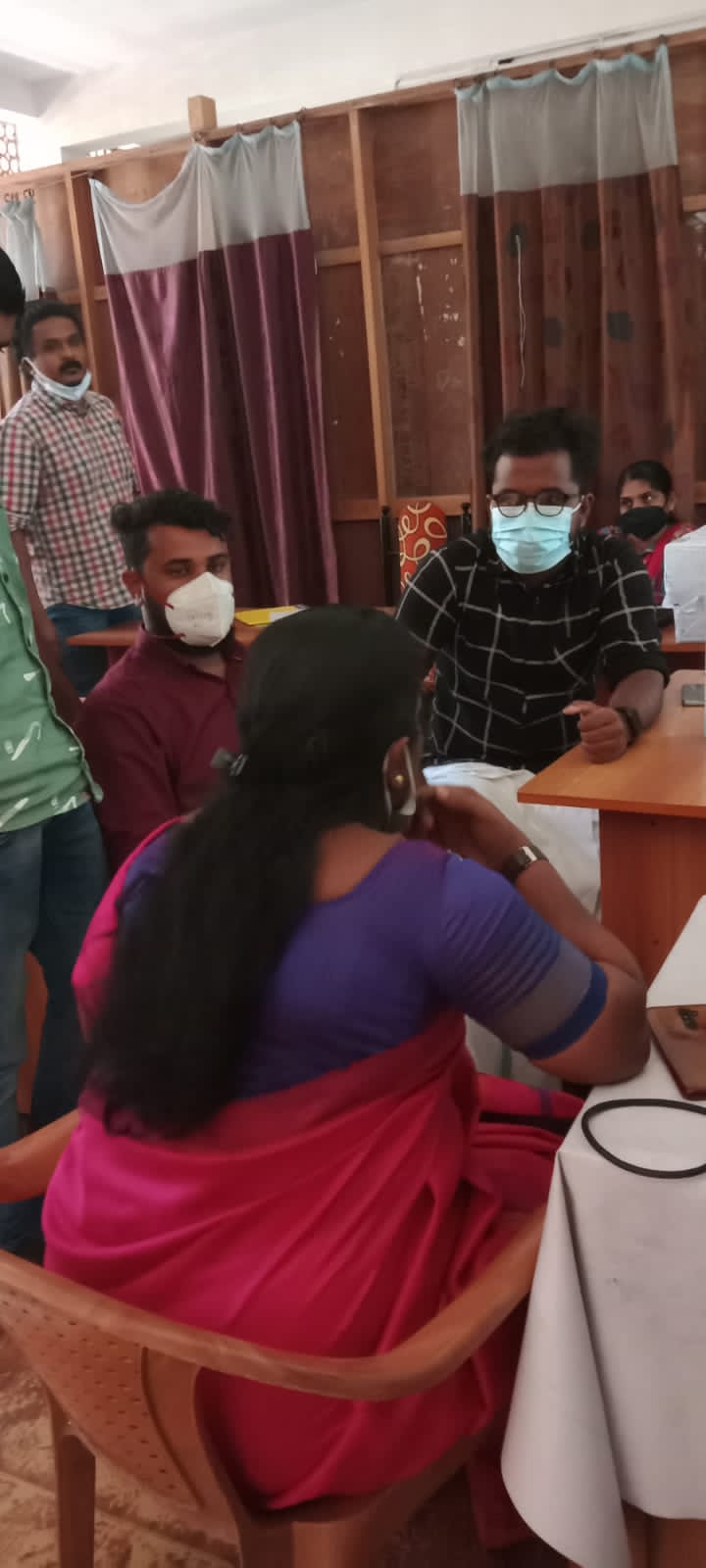 ഹയർസെക്കണ്ടറി യൂണിഫോമിലെ പകൽകൊള്ള അവസാനിപ്പിക്കുക- എം.എസ്.എഫ്