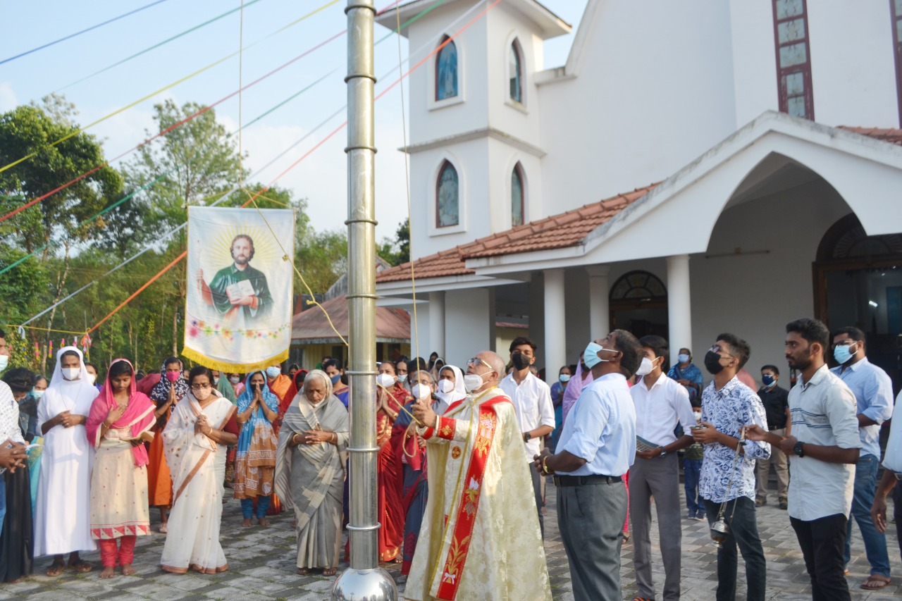 ആറാട്ടുതറ പള്ളി തിരുനാളിന് കൊടിയേറി