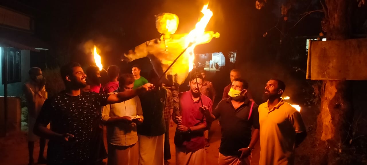 ഗാന്ധി രക്തസാക്ഷിദിനത്തിൽ എസ്.ഡി.പി.ഐ പ്രതിഷേധം സംഘടിപ്പിച്ചു 