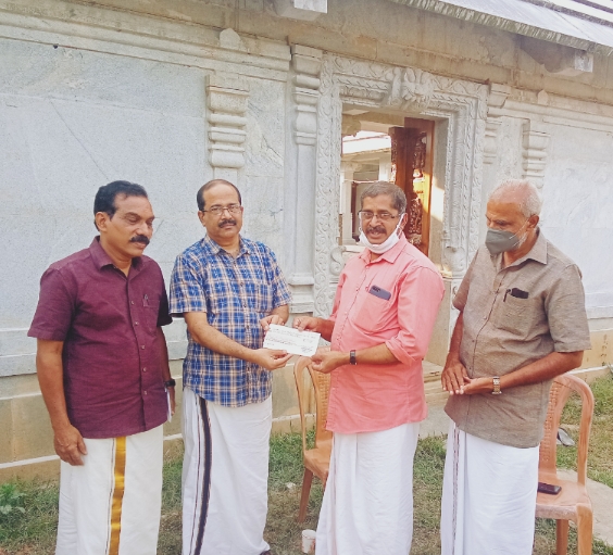 വെണ്ടോൽ ശ്രീ മഹാവിഷ്ണു ക്ഷേത്രത്തിൽ ദേവസ്വം ഗ്രാൻഡ് വിതരണം ചെയ്തു