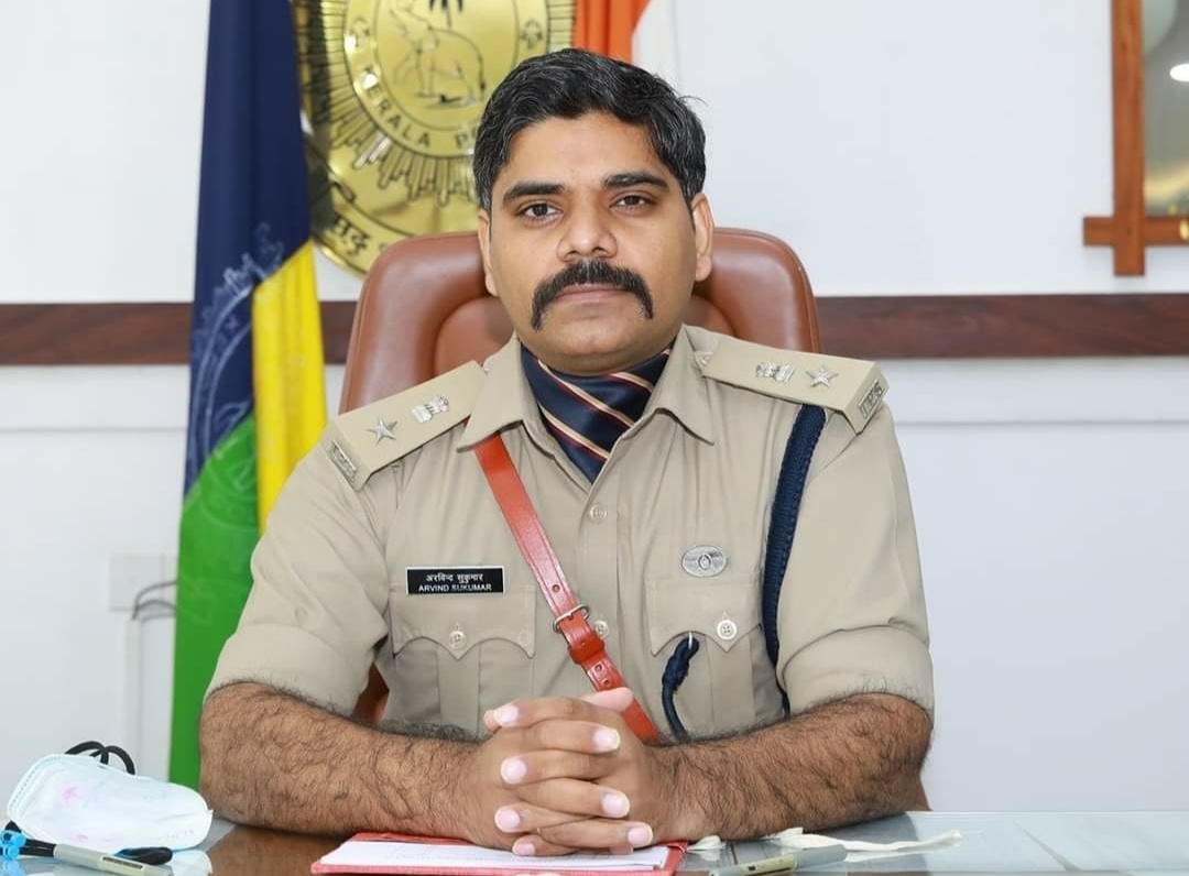 വയനാട് ജില്ലയില്‍ നിയമ വിധേയമല്ലാത്ത ലോണ്‍ ആപ്പ് വഴി ലോണ്‍ നല്‍കി തട്ടിപ്പ് നടത്തുന്ന സംഘങ്ങള്‍ വ്യപകം ; ജില്ലാ പോലീസ് മേധാവി