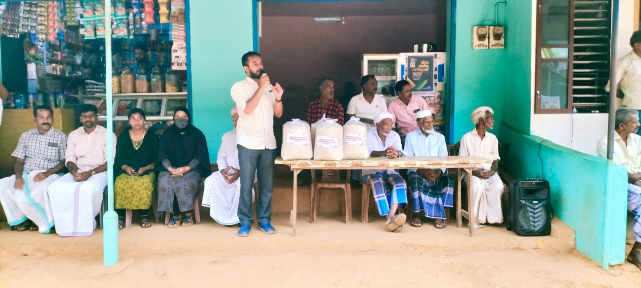 അൽഹിദായ അരി വിതരണം നടത്തി