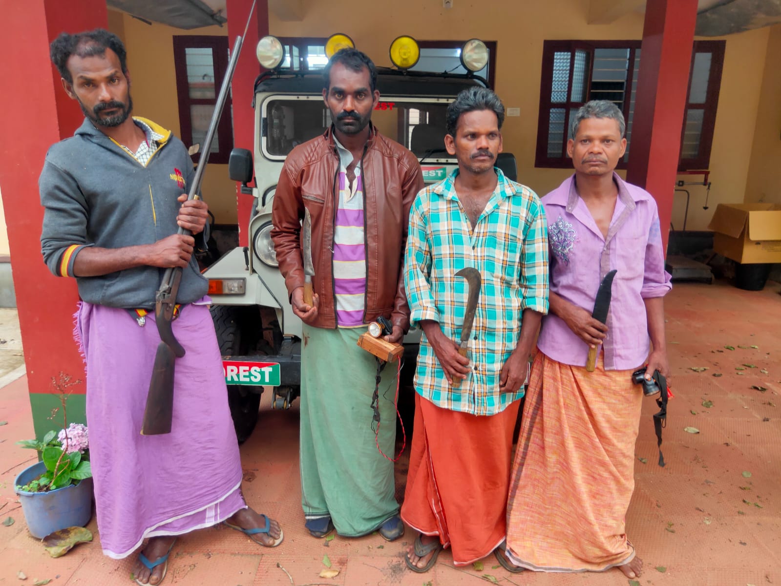 വയനാട്ടിൽ നാലംഗ നായാട്ടു സംഘത്തെ പിടികൂടി