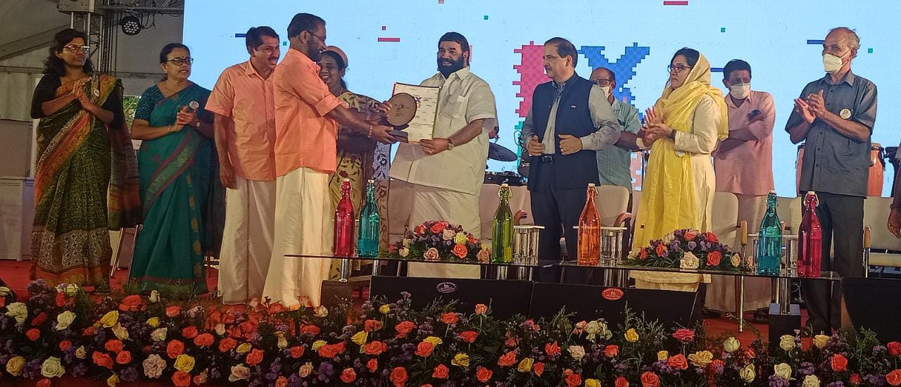 മികച്ച സ്റ്റാളിനുള്ള പുരസ്കാരം എൻ.എം. ഡി.സിക്ക് 