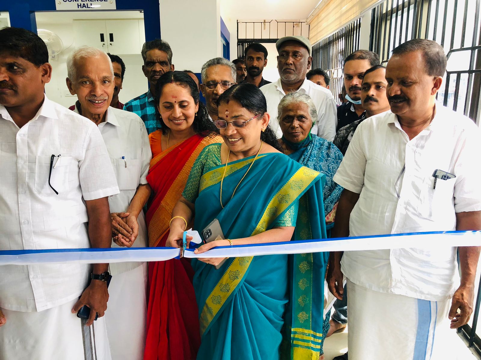 തരുവണ സർവീസ് സഹകരണ ബാങ്കിന്റെ നവീകരിച്ച ഹെഡ് ഓഫീസ് ഉൽഘടനം ചെയ്തു