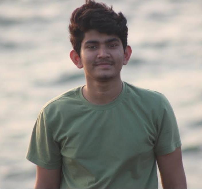 ഈദ്ഗാഹിനിടെ വിദ്യാർത്ഥി കുഴഞ്ഞു വീണു മരിച്ചു