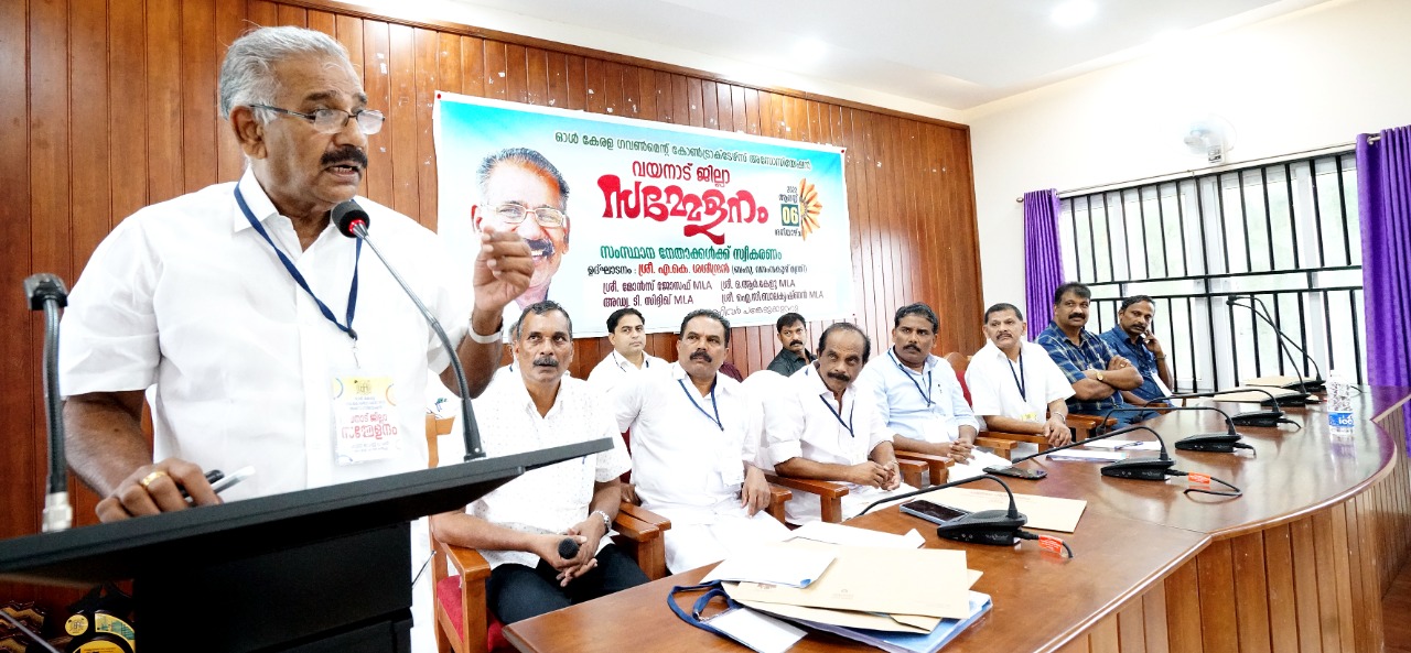 നിർമ്മാണ ജോലികൾക്കുള്ള അസംസ്കൃത വസ്തു ക്ഷാമം: സർക്കാർ ഇടപെടുമെന്ന് മന്ത്രി ശശീന്ദ്രൻ