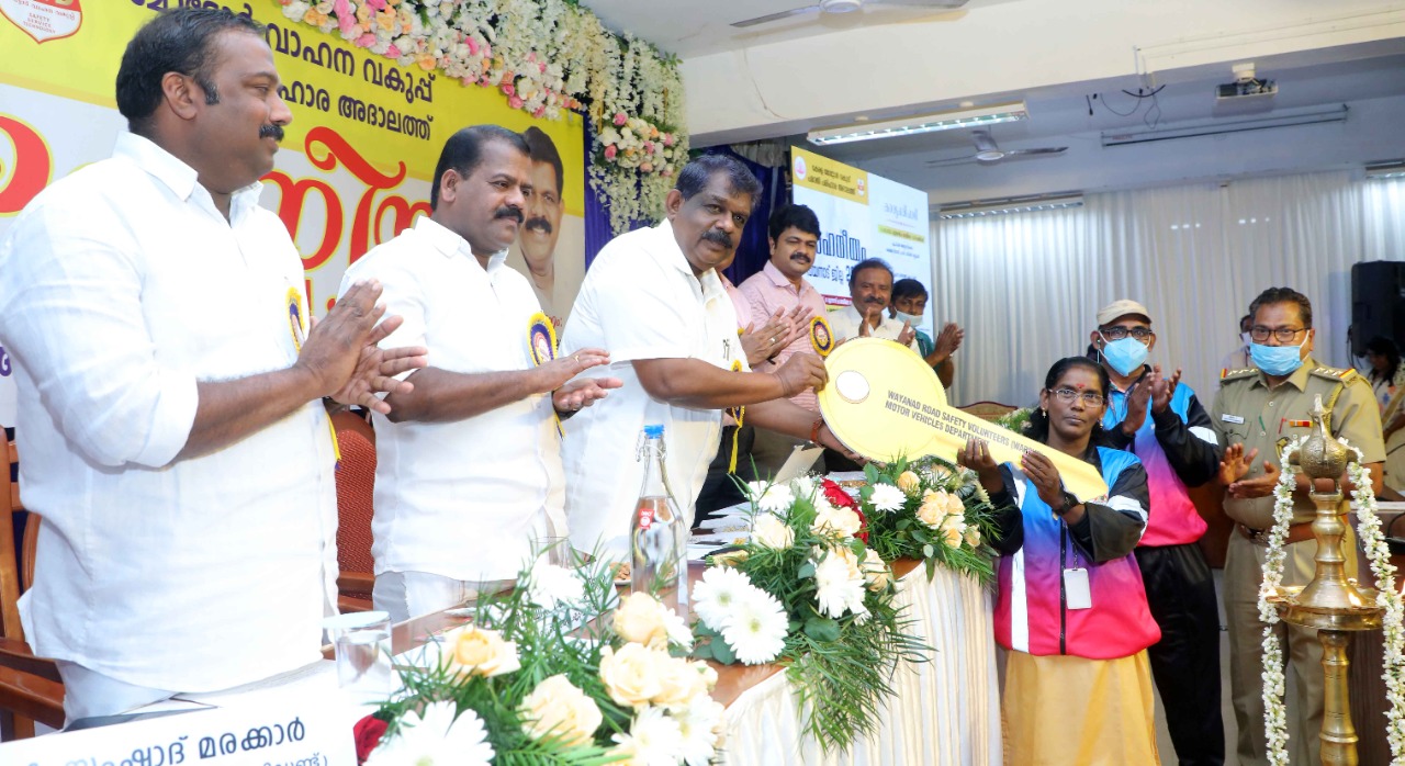 കൂട്ടായ്മയിൽ സ്വപ്ന സാക്ഷാത്ക്കാരം; ബിന്ദുവിനുള്ള വീട് ഒരുങ്ങി