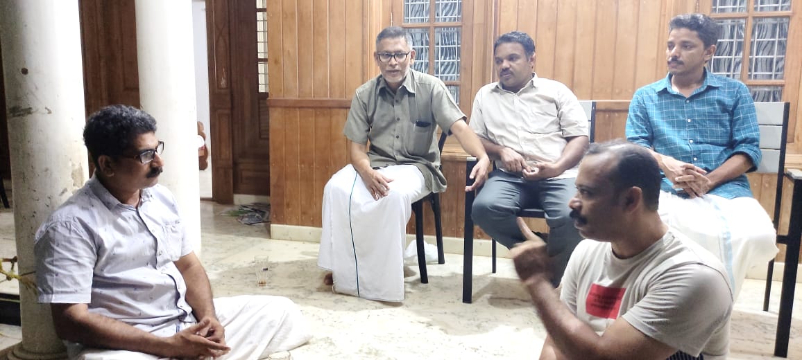 ഇരുട്ടിന്റെ മറവില്‍ വാഹനം അടിച്ചു തകര്‍ത്ത സംഭവം: അക്രമികളെ ഉടന്‍ പിടികൂടണം – വെല്‍ഫെയര്‍ പാര്‍ട്ടി