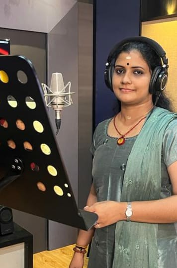 പിന്നണി രംഗത്ത് ചുവടുറപ്പിച്ച് വൈഗ നമ്പ്യാര്‍