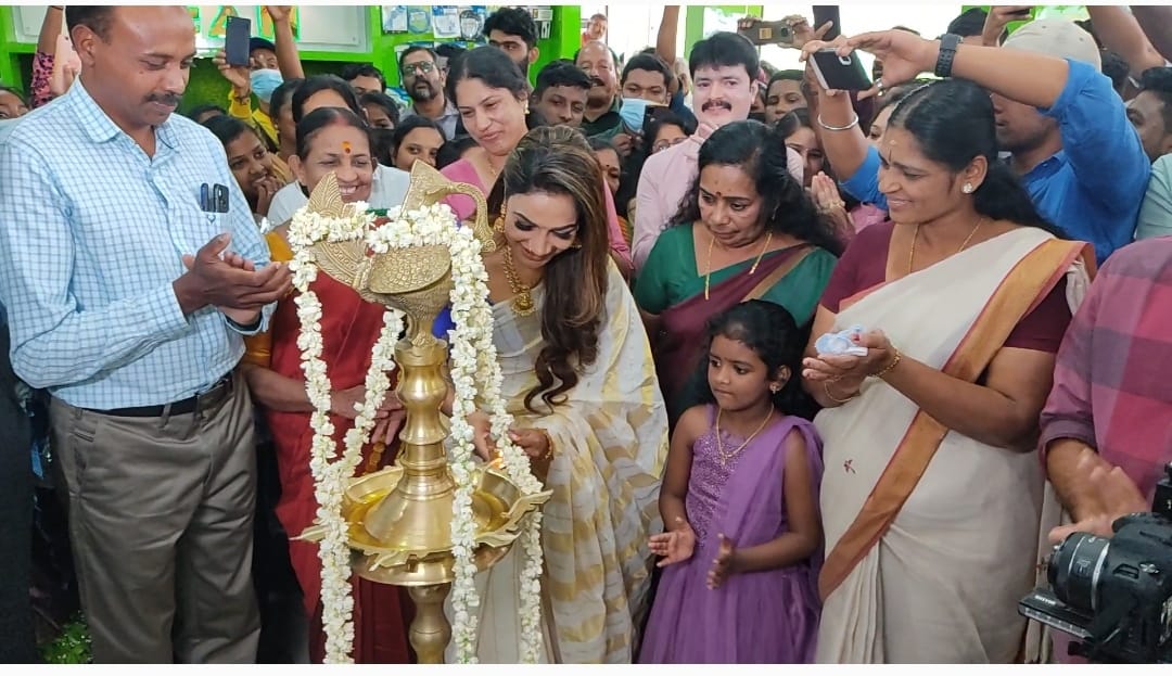 ഐ ടീം സ്മാർട്ട് വേൾഡ് പ്രവർത്തനമാരംഭിച്ചു.