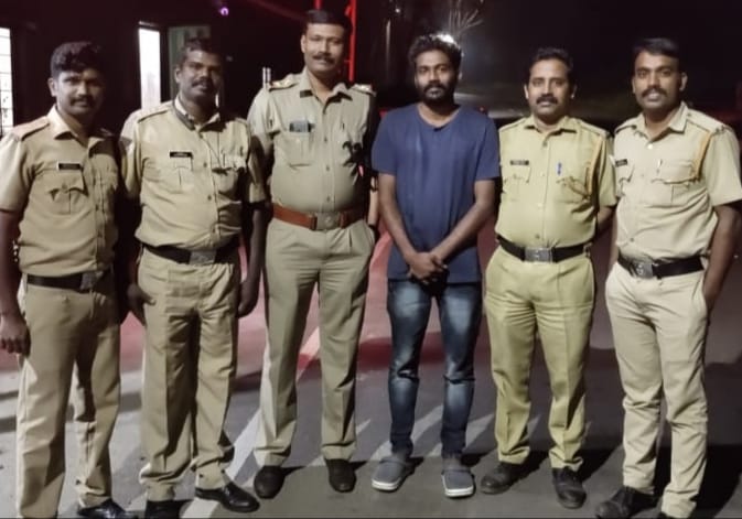 മുത്തങ്ങ എക്സൈസ് ചെക്ക് പോസ്റ്റിൽ ഹാഷിഷ് പിടികൂടി