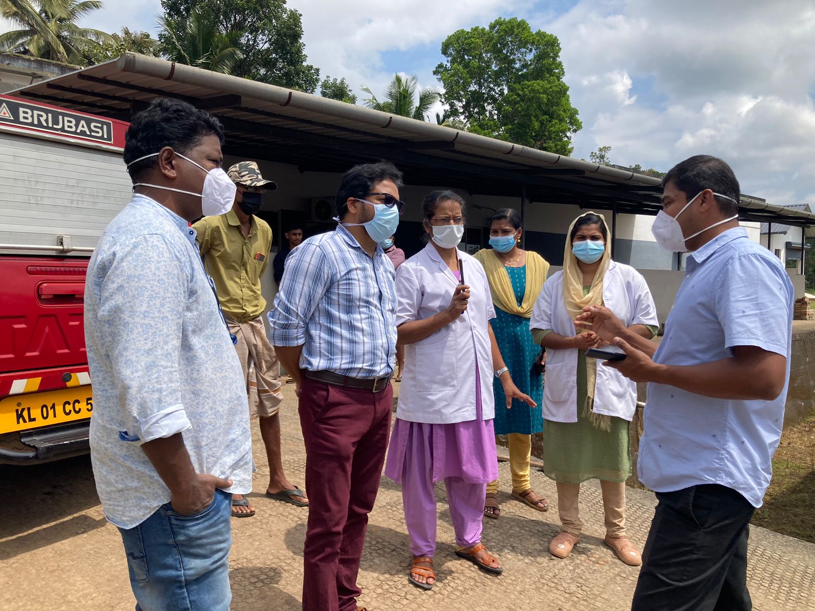 വയനാട് നല്ലൂർനാട് അംബേദ്ക്കർ ക്യാൻസർ സ്റ്റെൻററിൽ തീ പിടുത്തം.