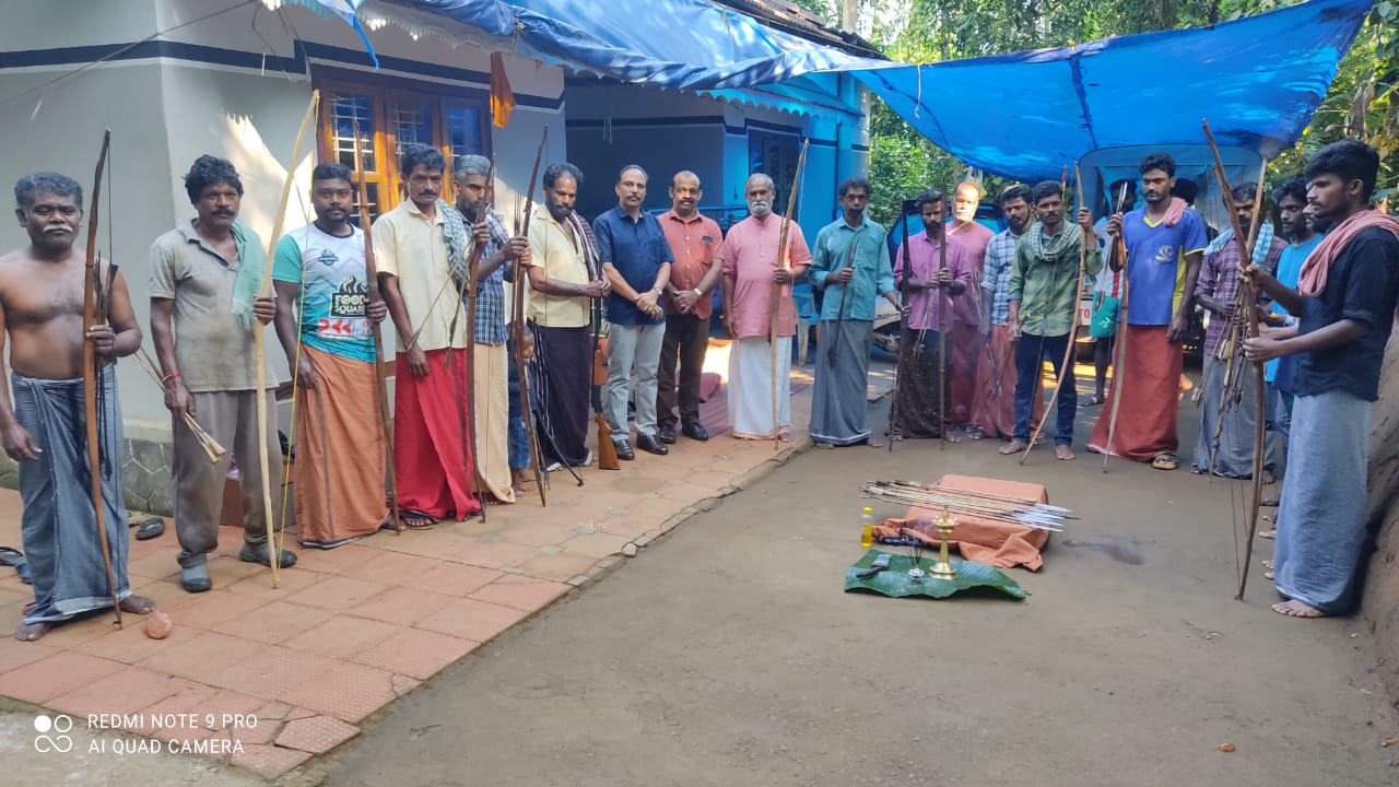 നായാട്ടിൻ്റെയും പോരാട്ട വീര്യത്തിൻ്റെയും സ്മരണയിൽ കുറിച്യ തറവാടുകളിൽ തുലാപ്പത്ത് ആഘോഷം