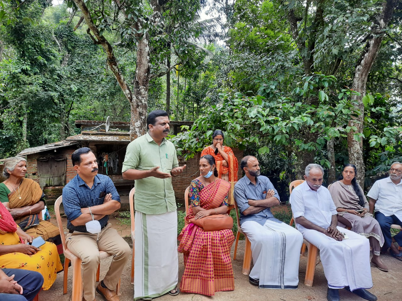 കബനിക്കായി വയനാട്; കോട്ടത്തറയില്‍ ജനകീയതോട് സഭ സംഘടിപ്പിച്ചു 