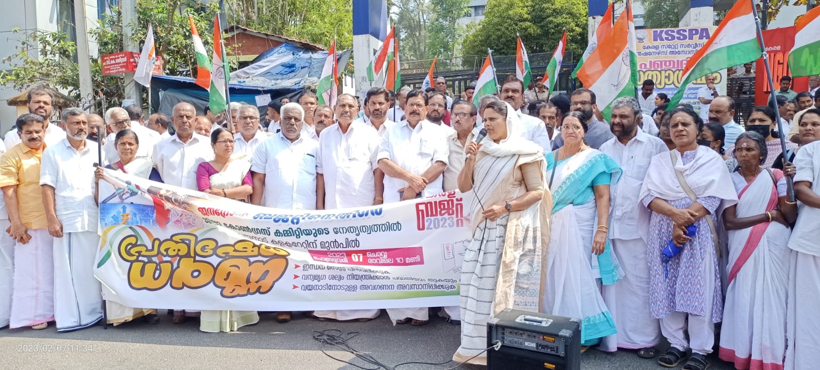 കേരളത്തെ ശ്രീലങ്കയാക്കാൻ ശ്രമിക്കുന്ന ബഡ്ജറ്റാണ് പിണറായി സർക്കാരിന്റെത്; ജമീല ആലിപ്പറ്റ