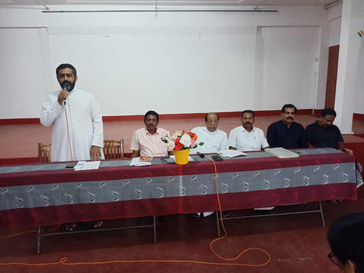 മുഴുവൻ കർഷകരുടെയും കാർഷികകടങ്ങൾ എഴുതിത്തള്ളണം എ.കെ.സി.സി