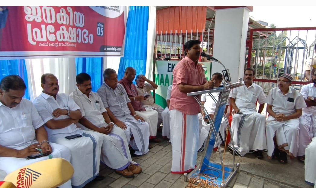 പ്രധാനമന്ത്രി നരേന്ദ്ര മോദി ഡിസാസ്റ്റർ ടൂറിസ്റ്റ് എന്ന് എം. സ്വരാജ്