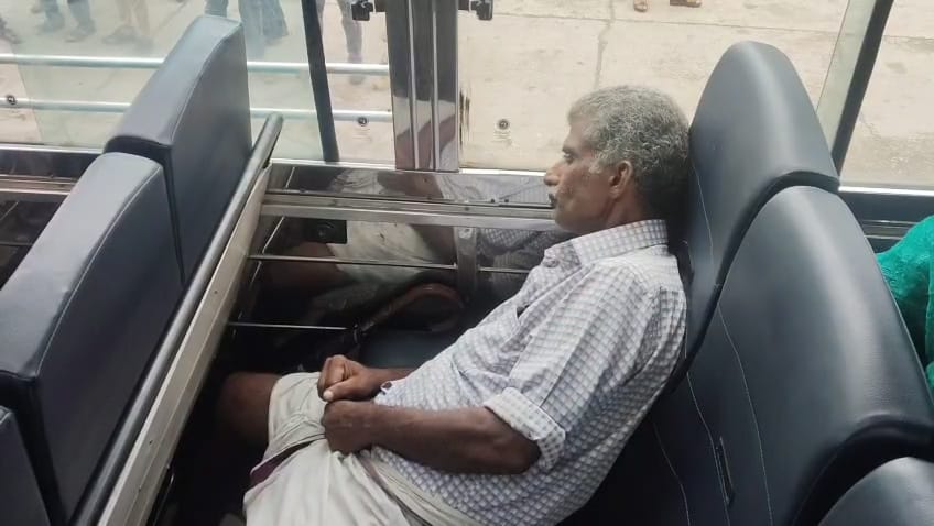 കെ.എസ്.ആർ.ടി.സി ബസ്സിൽ യാത്രക്കാരനെ മരിച്ച നിലയിൽ കണ്ടെത്തി