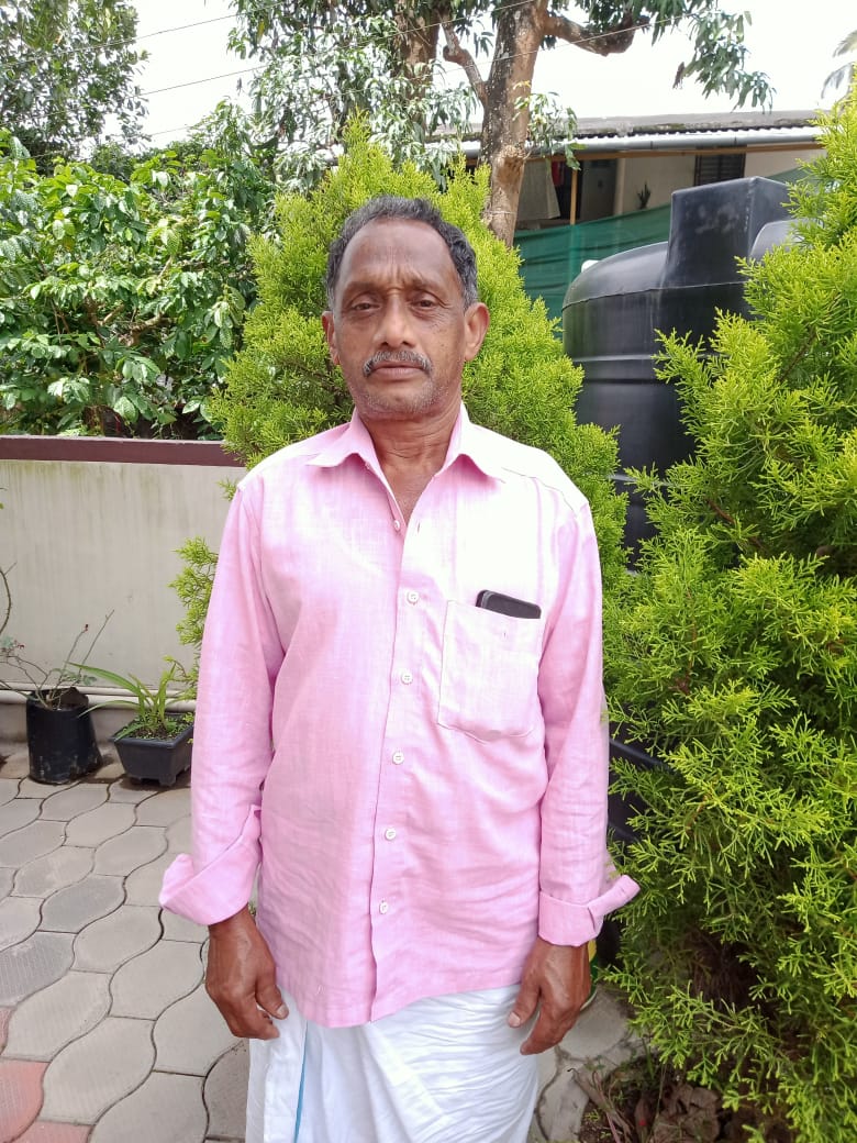 മരം മുറിക്കുന്നതിനിടെ അപകടത്തിൽ മരകച്ചവടക്കാരൻ മരിച്ചു