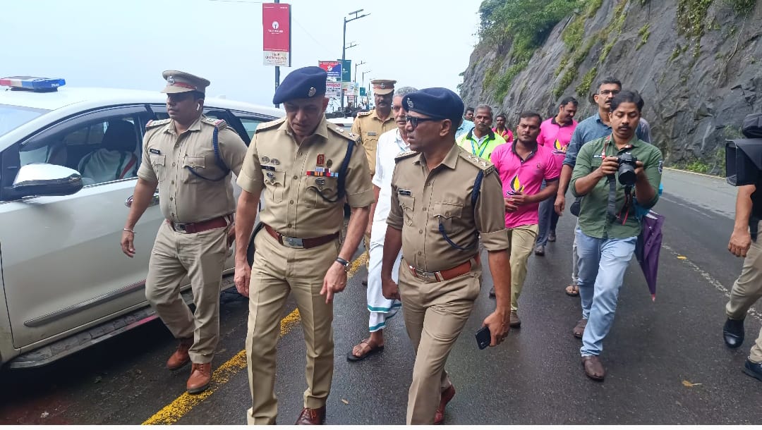 താമരശ്ശേരി ചുരത്തില്‍ മള്‍ട്ടിആക്‌സില്‍ വാഹനങ്ങള്‍ക്ക് നിരോധനം തുടരും:മറ്റ് വാഹനങ്ങള്‍ നിയന്ത്രണവിധേയമായി കടത്തിവിടും
