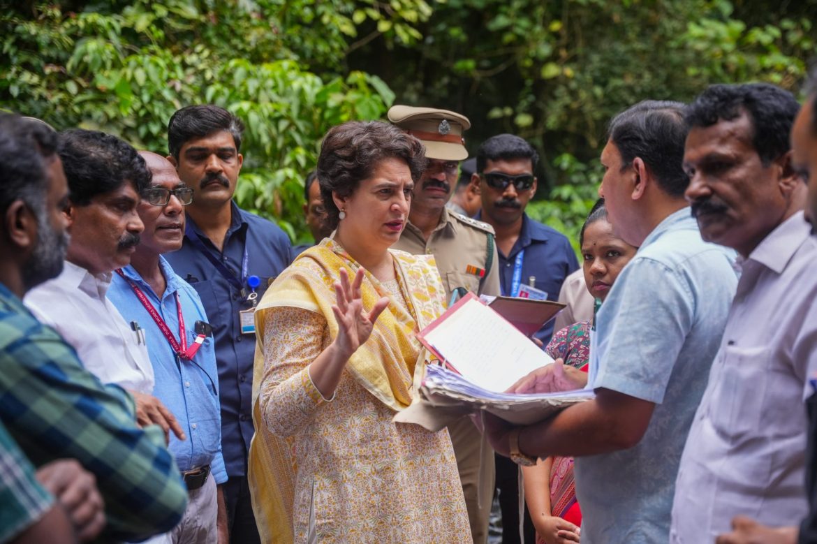 പ്രിയങ്ക ഗാന്ധി എം.പി. യുടെ സന്ദർശനത്തിൽ പ്രതീക്ഷയർപ്പിച്ച് പൂഴി പൂഴിത്തോട് – -പടിഞ്ഞാറത്തറ റോഡ് കർമ്മ സമിതി