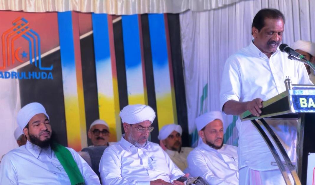 ബദ്‌റുല്‍ഹുദാ ഹുബ്ബുറസൂല്‍ കോണ്‍ഫറന്‍സില്‍ പലസ്തീന്‍ ജനതയ്ക്ക് ഐക്യദാര്‍ഢ്യം