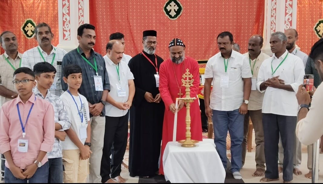 മറ്റുള്ളവരുടെ ജീവിതത്തിന് തെളിമ നൽകുന്നവരാണ് യഥാർത്ഥ നേതാക്കൾ – ഗീവർഗീസ് മാർ സ്തേഫാനോസ്