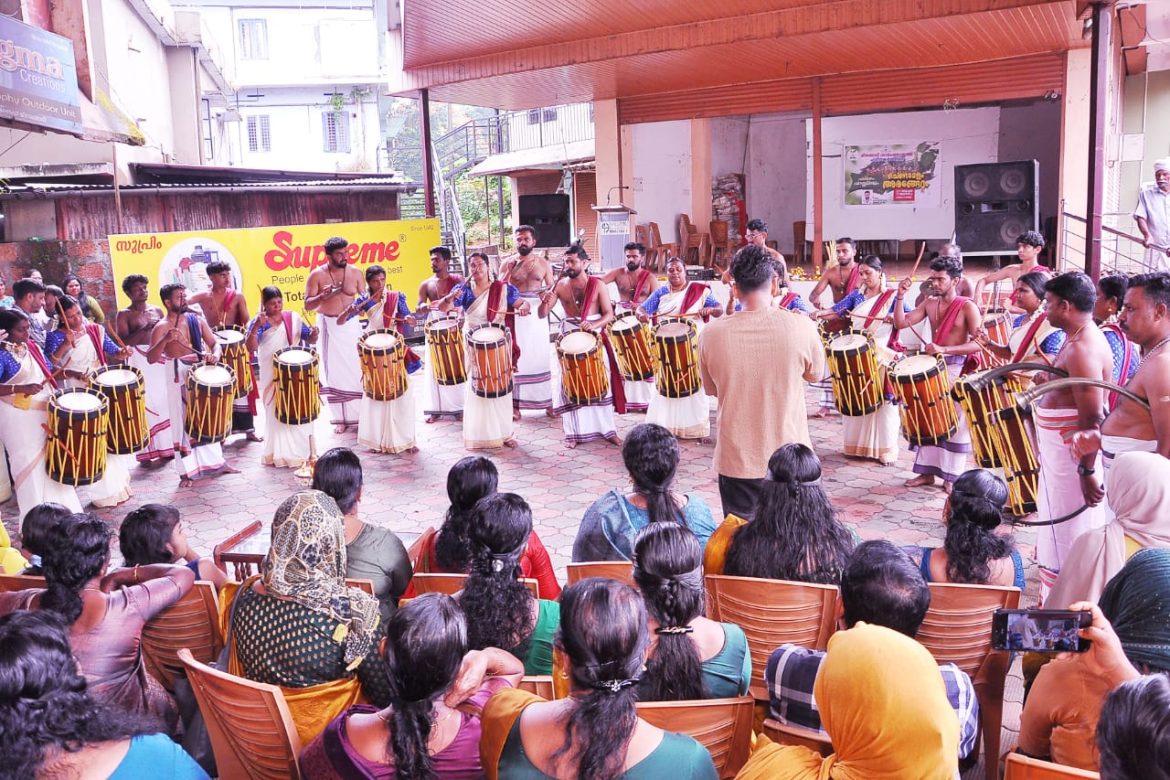 ഹരിതകർമ്മ സേനയുടെ ഹരിതമേളം