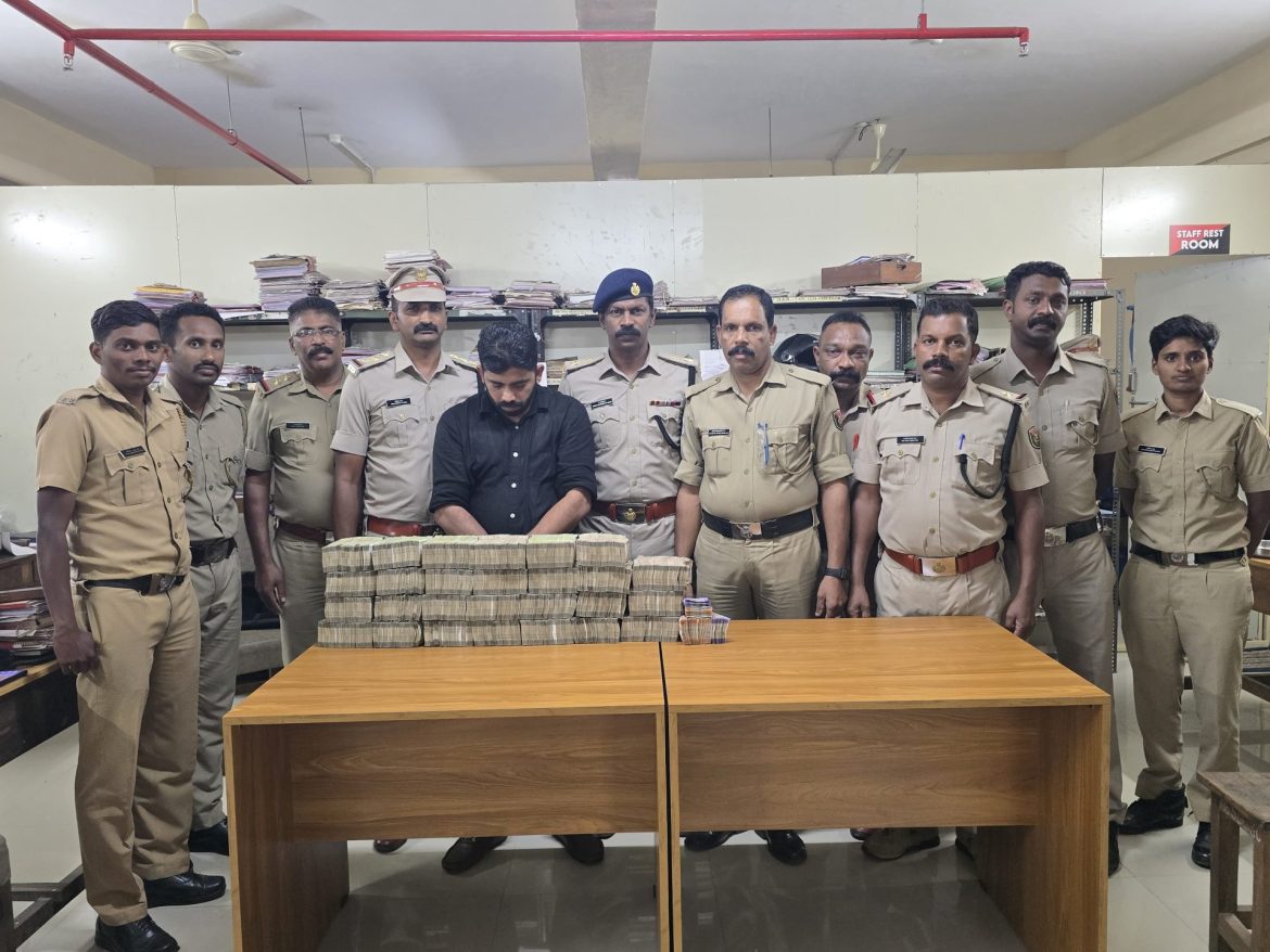 മീനങ്ങാടിയിൽ എക്സൈസിൻ്റെ വൻ കുഴൽപ്പണ വേട്ട:ഒന്നരക്കോടിയോളം രൂപ പിടികൂടി